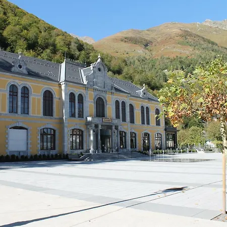 Eugenie 2 Pieces Cosy Au Calme Lägenhet *