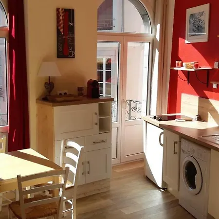 Eugenie 2 Pieces Cosy Au Calme Apartmán *