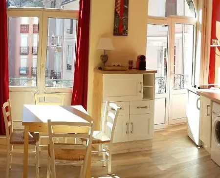 Eugenie 2 Pieces Cosy Au Calme